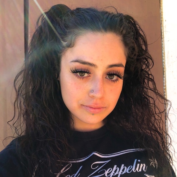 annelyseaf